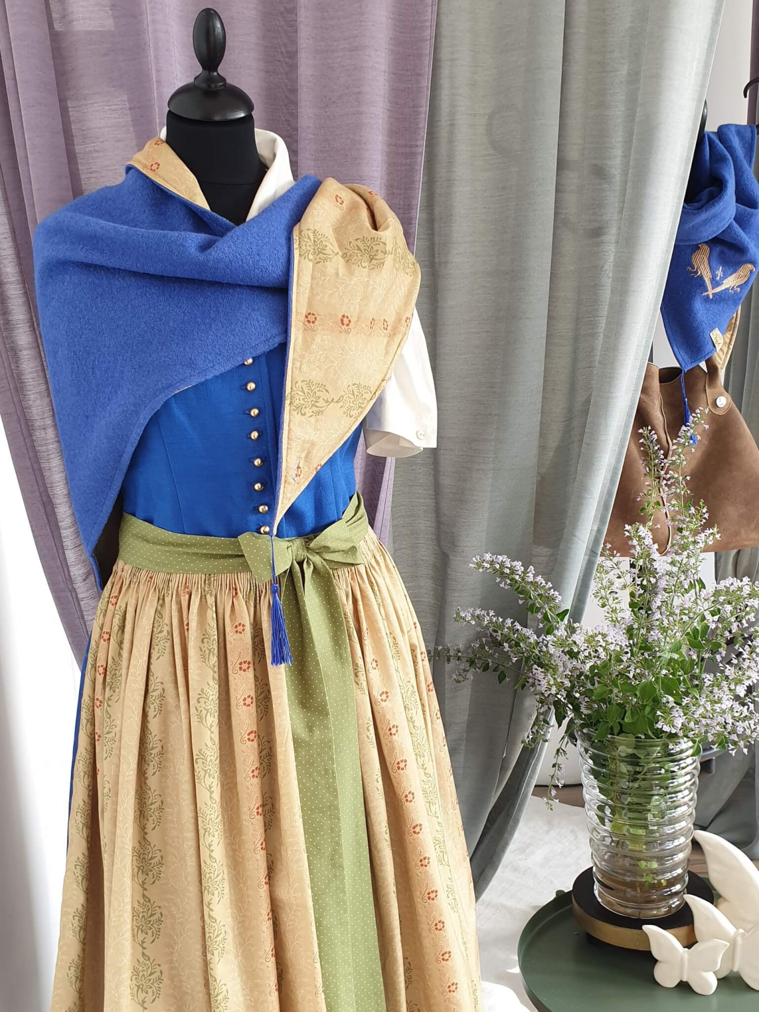 Schultertuch "AVA" blau und goldgelb 3-färbig