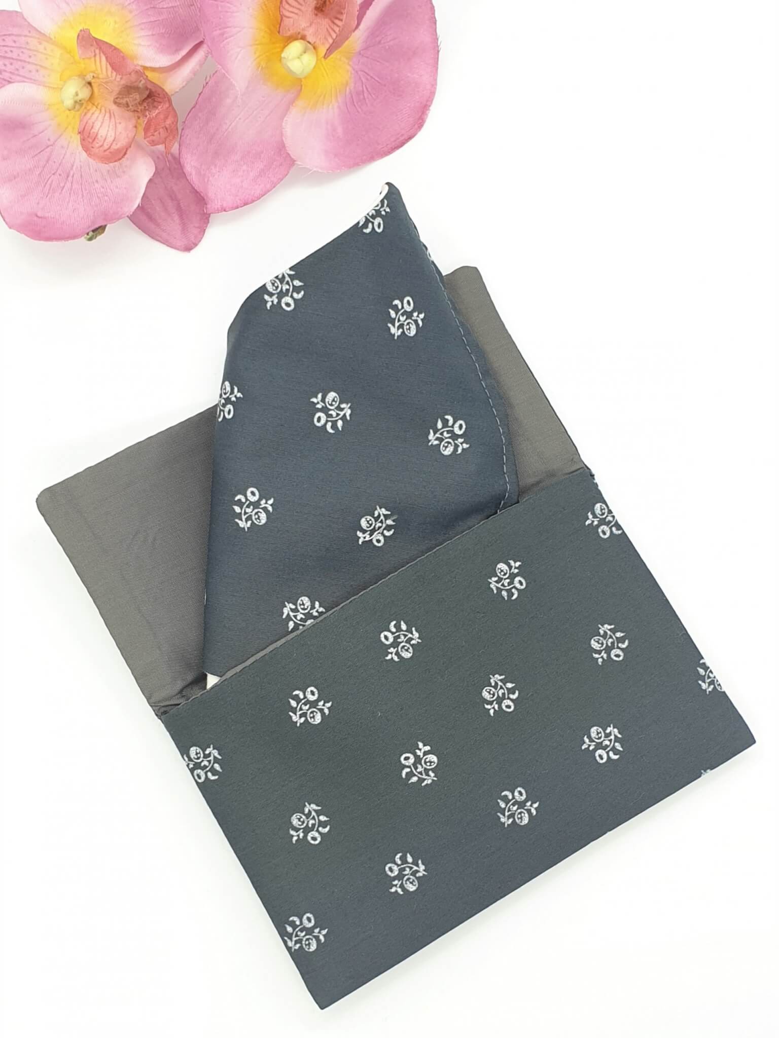 Tasche zur Aufbewahrung der BMNS-Schutzmaske aus anthrazitfarbener Baumwolle, Dirndlstoff