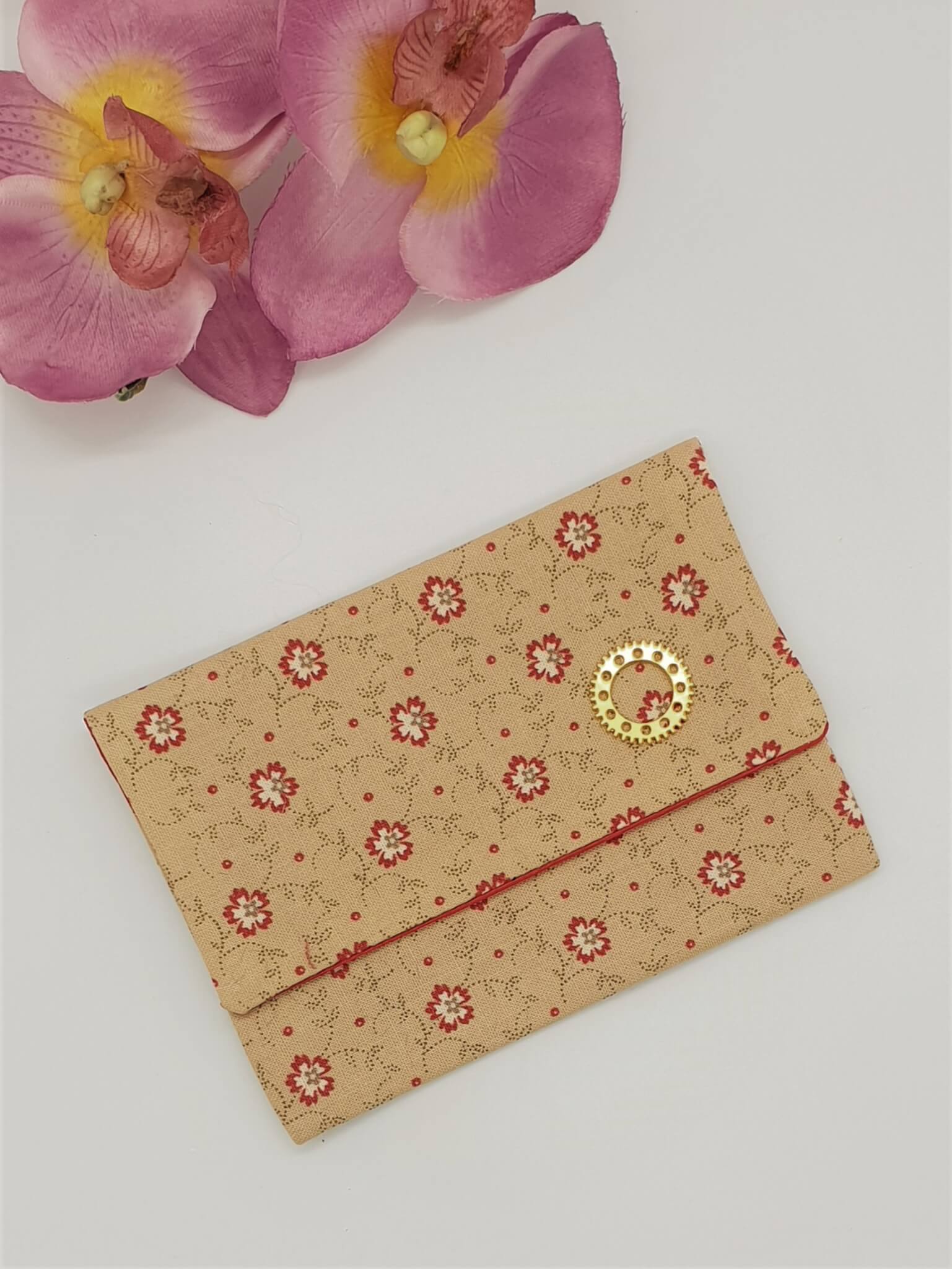 Tasche zur Aufbewahrung der BMNS-Schutzmaske aus beigefarbener Baumwolle, Dirndlstoff