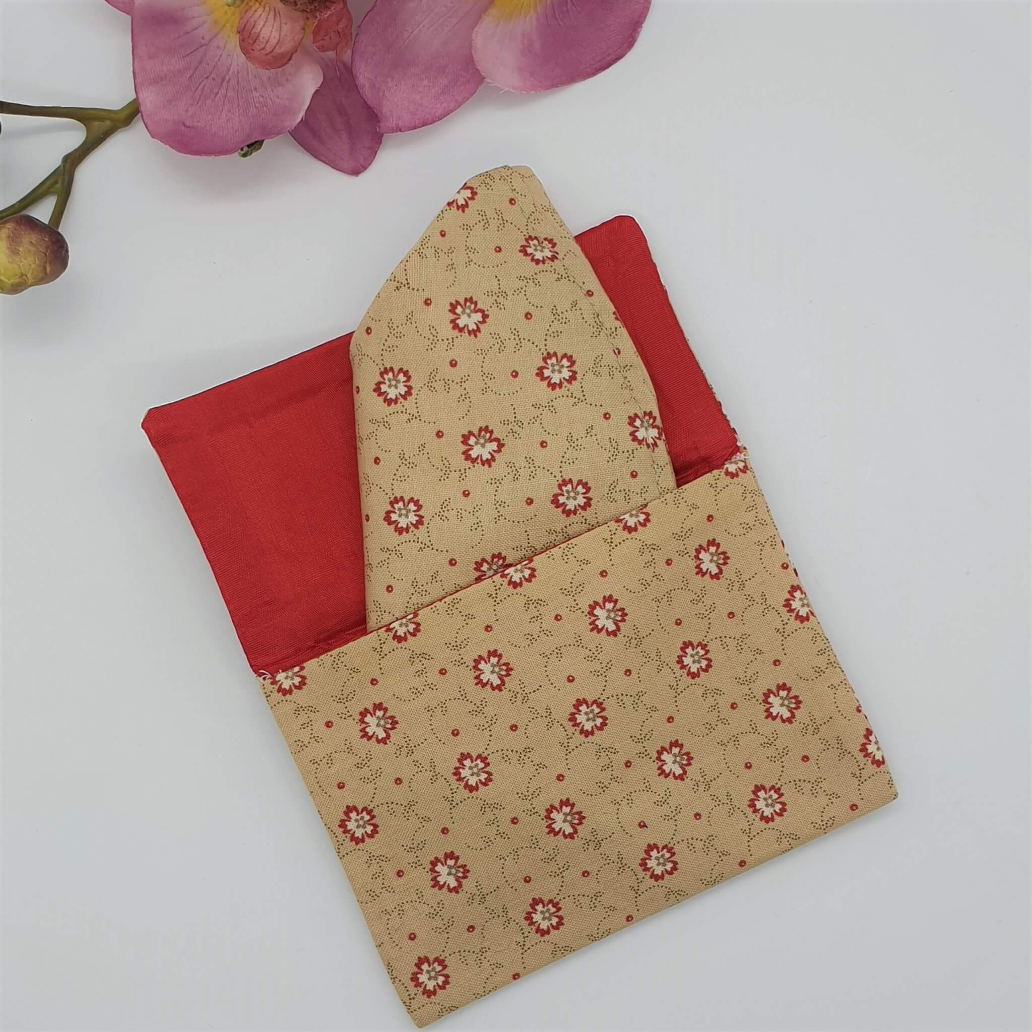 Tasche zur Aufbewahrung der BMNS-Schutzmaske aus beigefarbener Baumwolle, Dirndlstoff