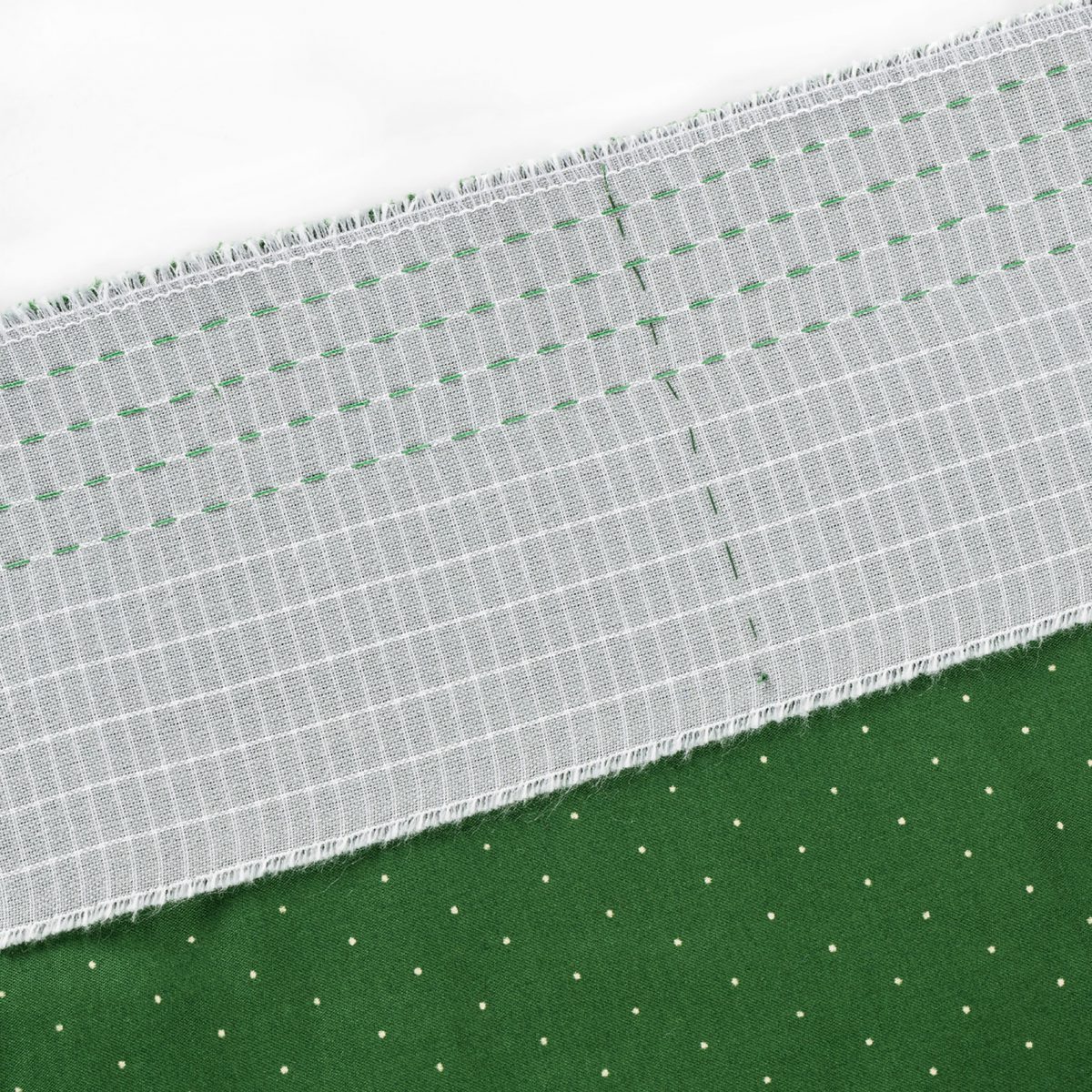 Hanslband Zugband mit Reihkaro für Dirndl und Schürzen in grau 10 cm breit