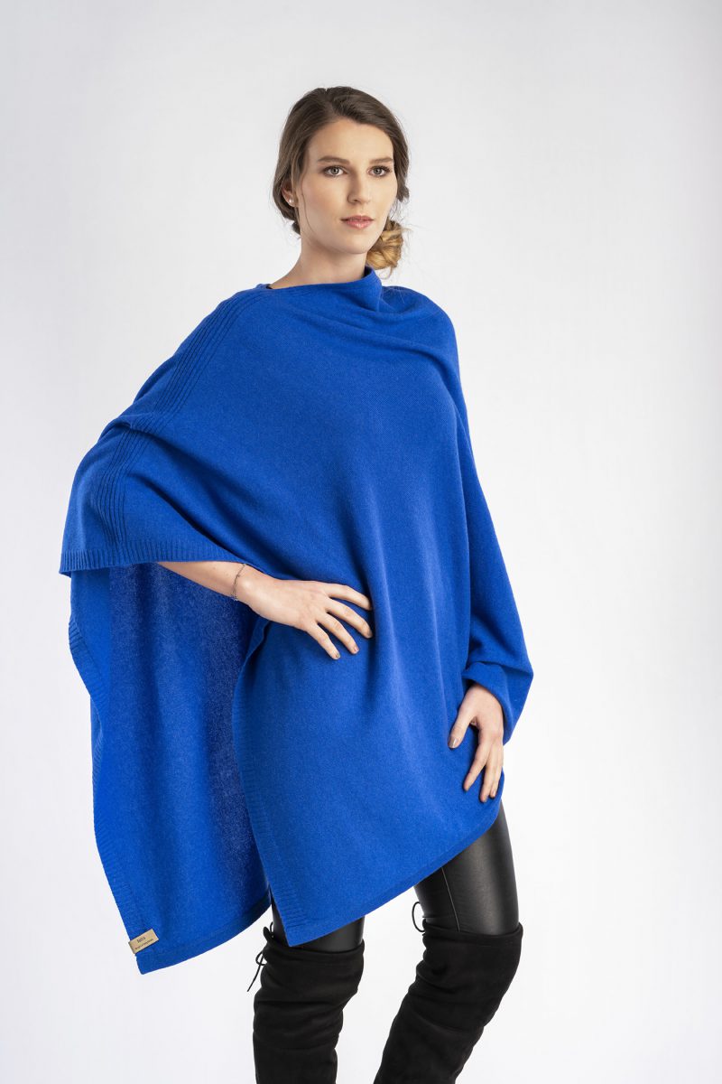 Wunderschöner kuscheliger warmer Poncho aus 100% Cashmere in blau