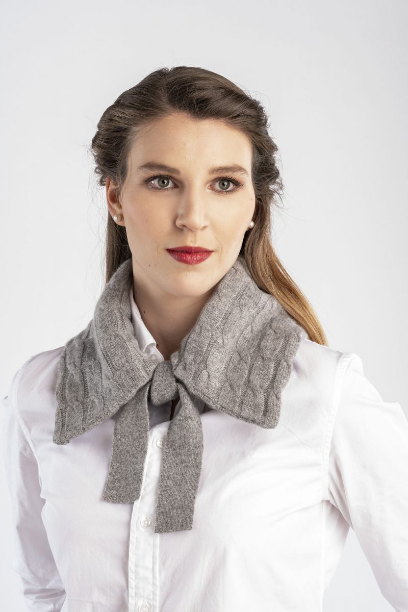 Stylischer ©Neckwarmer aus 100% Cashmere in grau meliert Kragen statt Schal