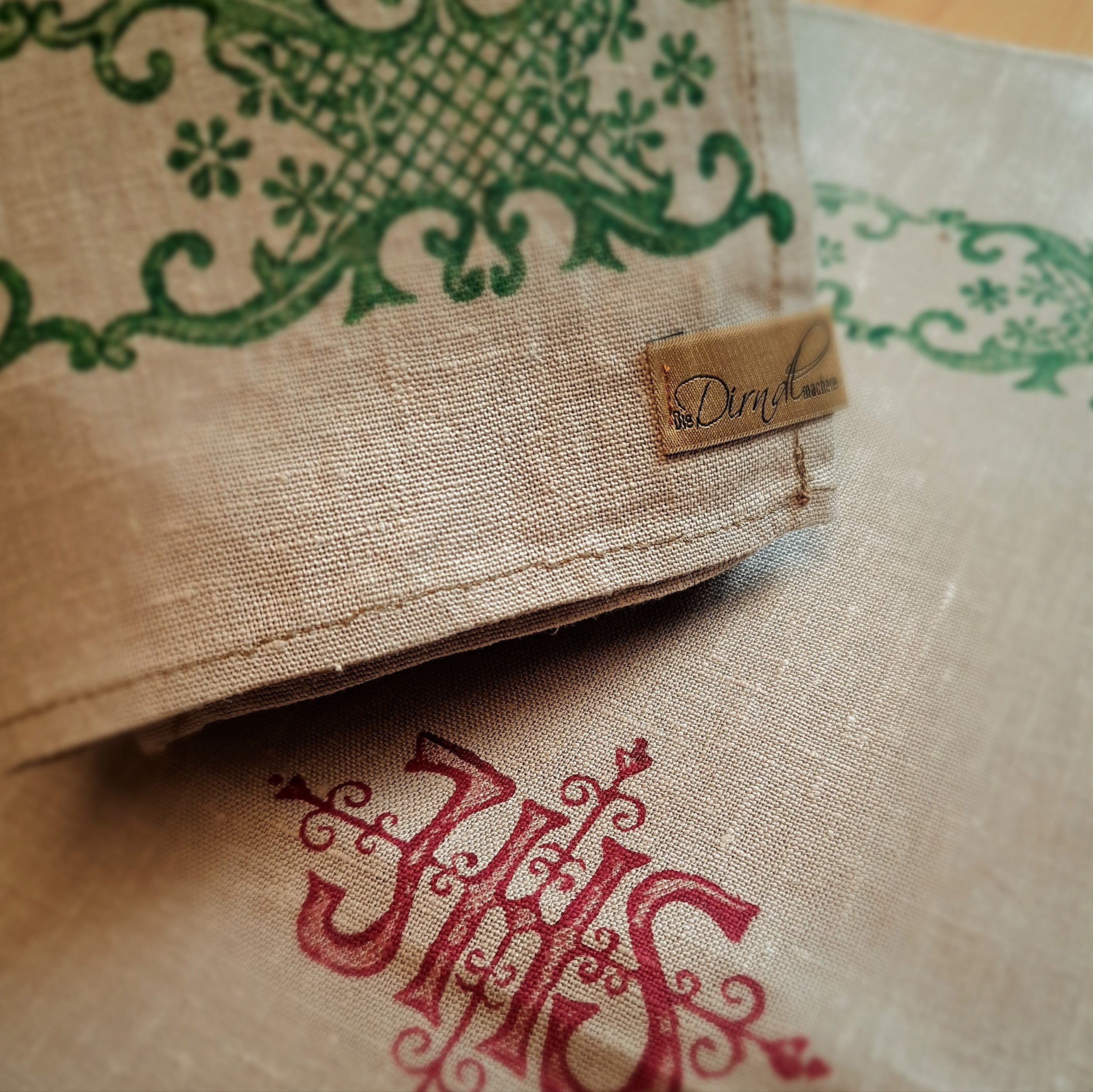 Handdruck - Geschirrtuch "IHS"