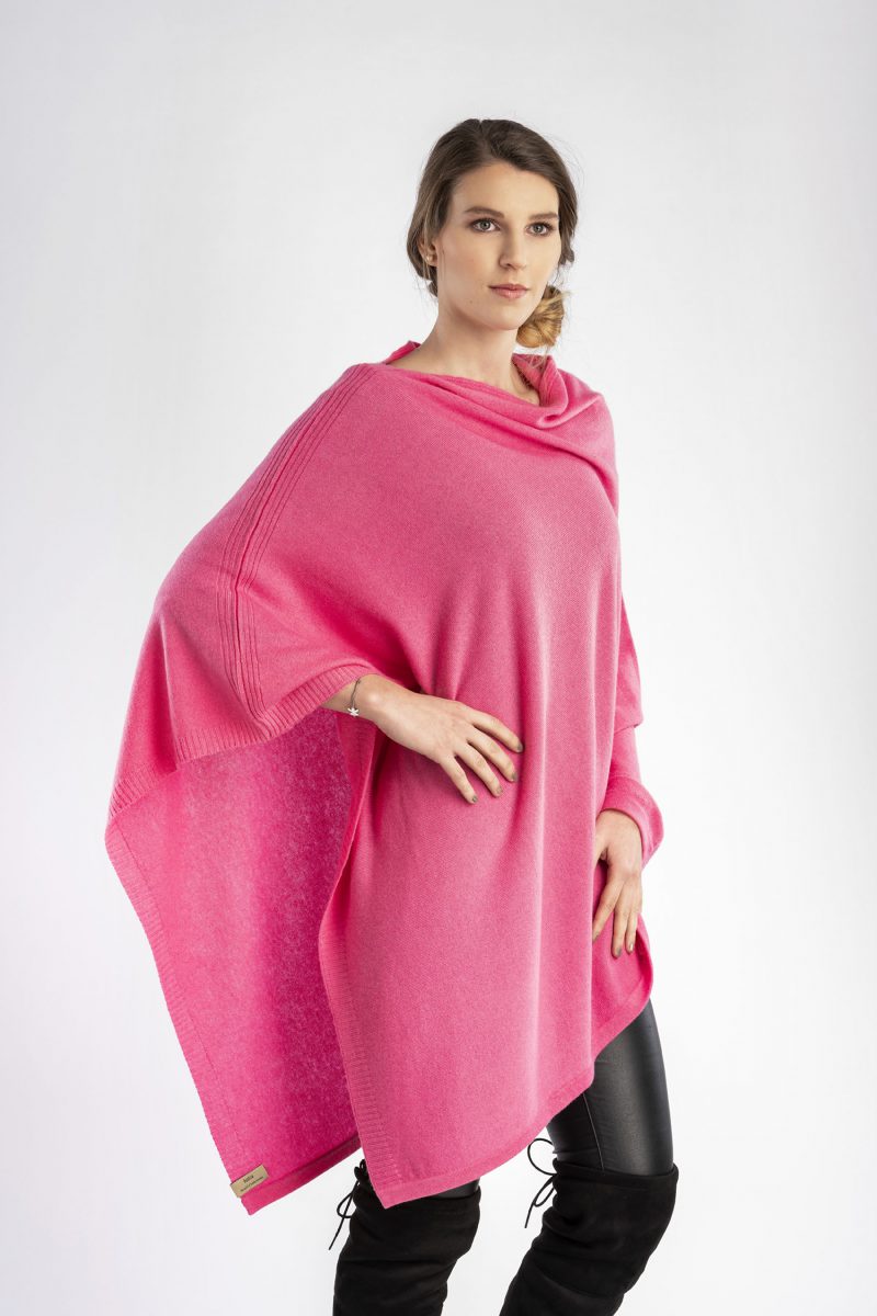 Wunderschöner kuscheliger warmer Poncho aus 100% Cashmere in pink