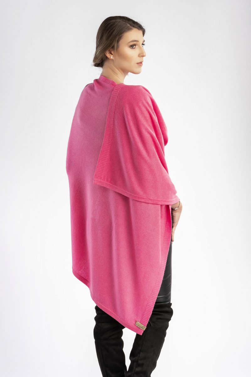 Wunderschöner kuscheliger warmer Poncho aus 100% Cashmere in pink