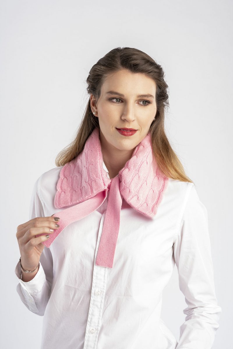 Stylischer ©Neckwarmer aus 100% Cashmere in rosa, Kragen statt Schal